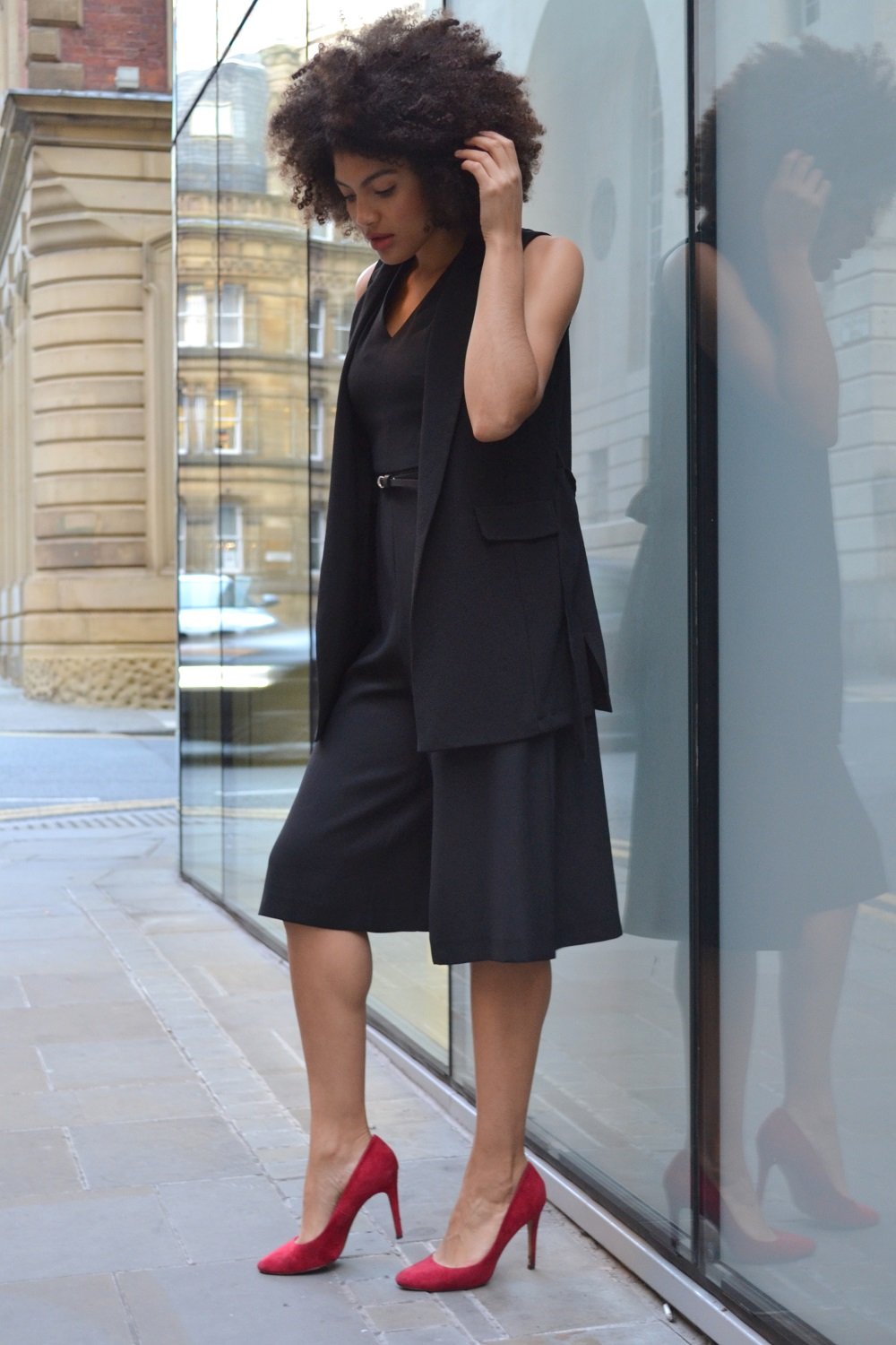 Fashion blogger Samio culotte jumpsuit outfit