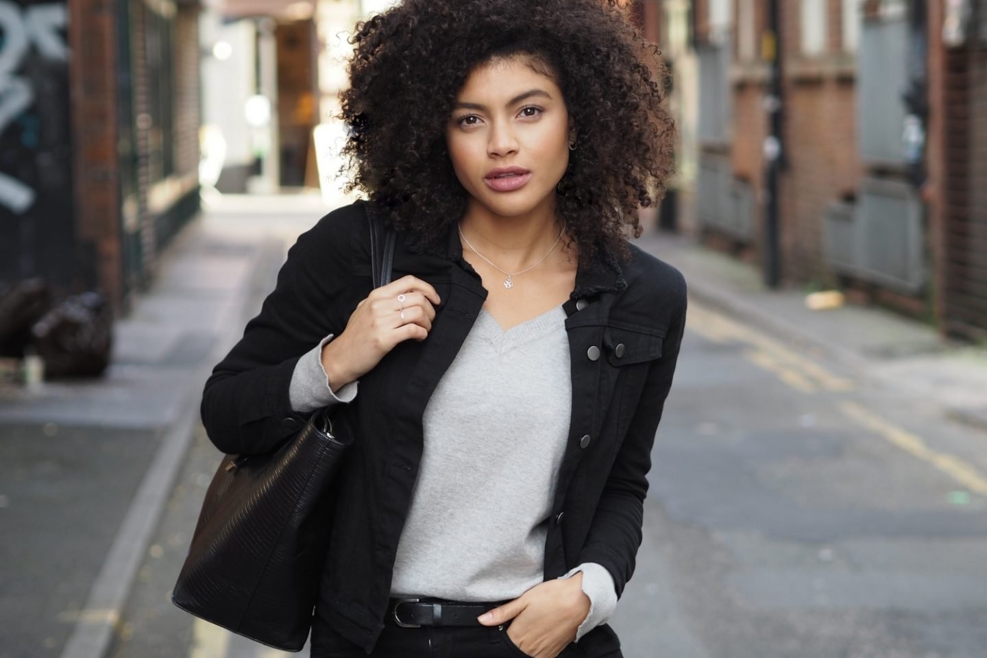 how to dress casual and comfortable look well styled