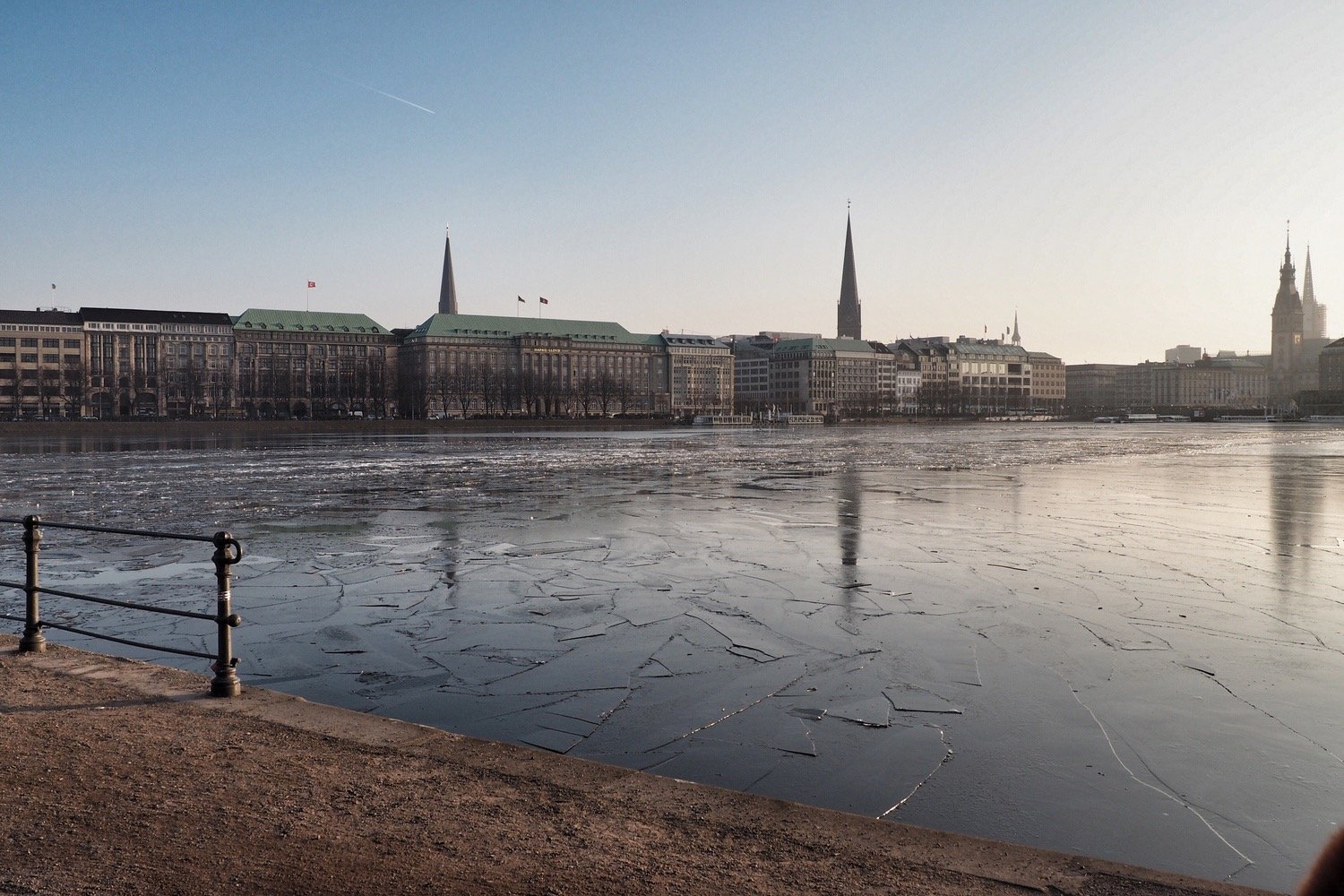 Hamburg frozen lake