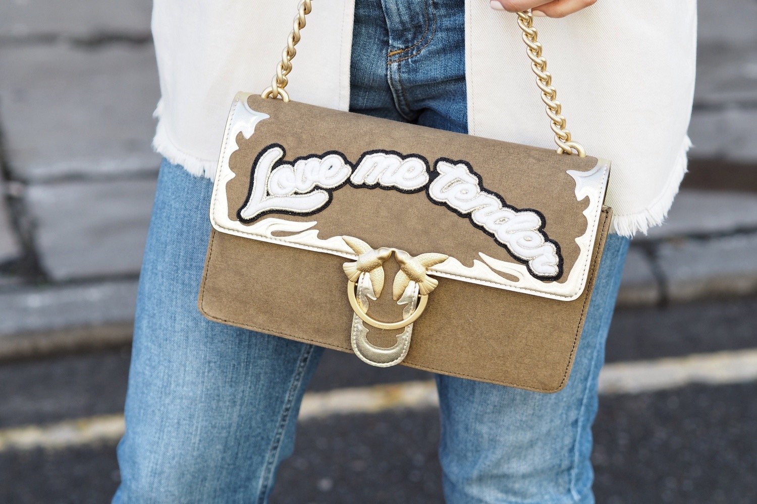 Pink Canvas shoulder bag with embroidery Love Bag
