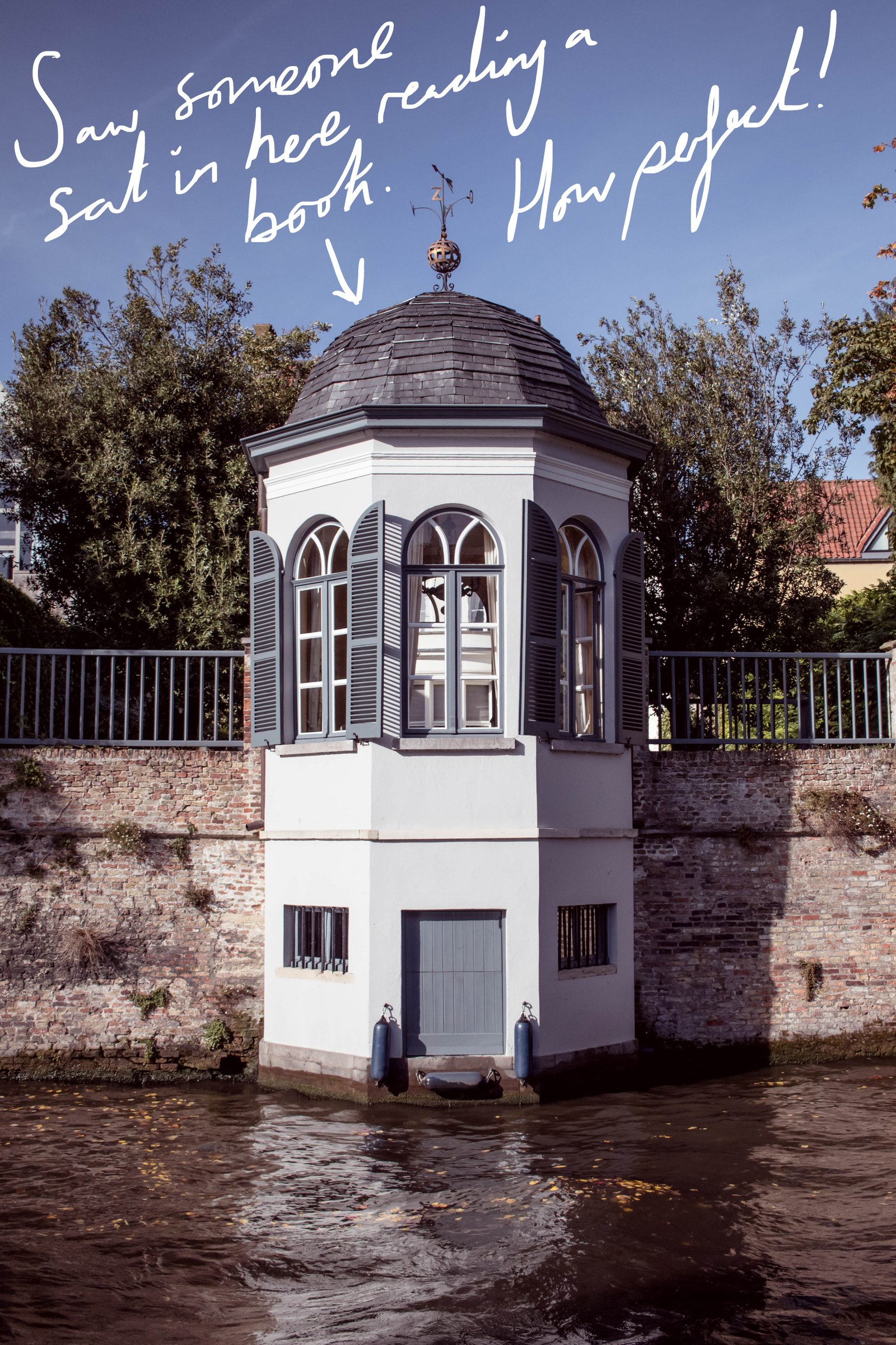 Bruges in Autumn Travel Guide