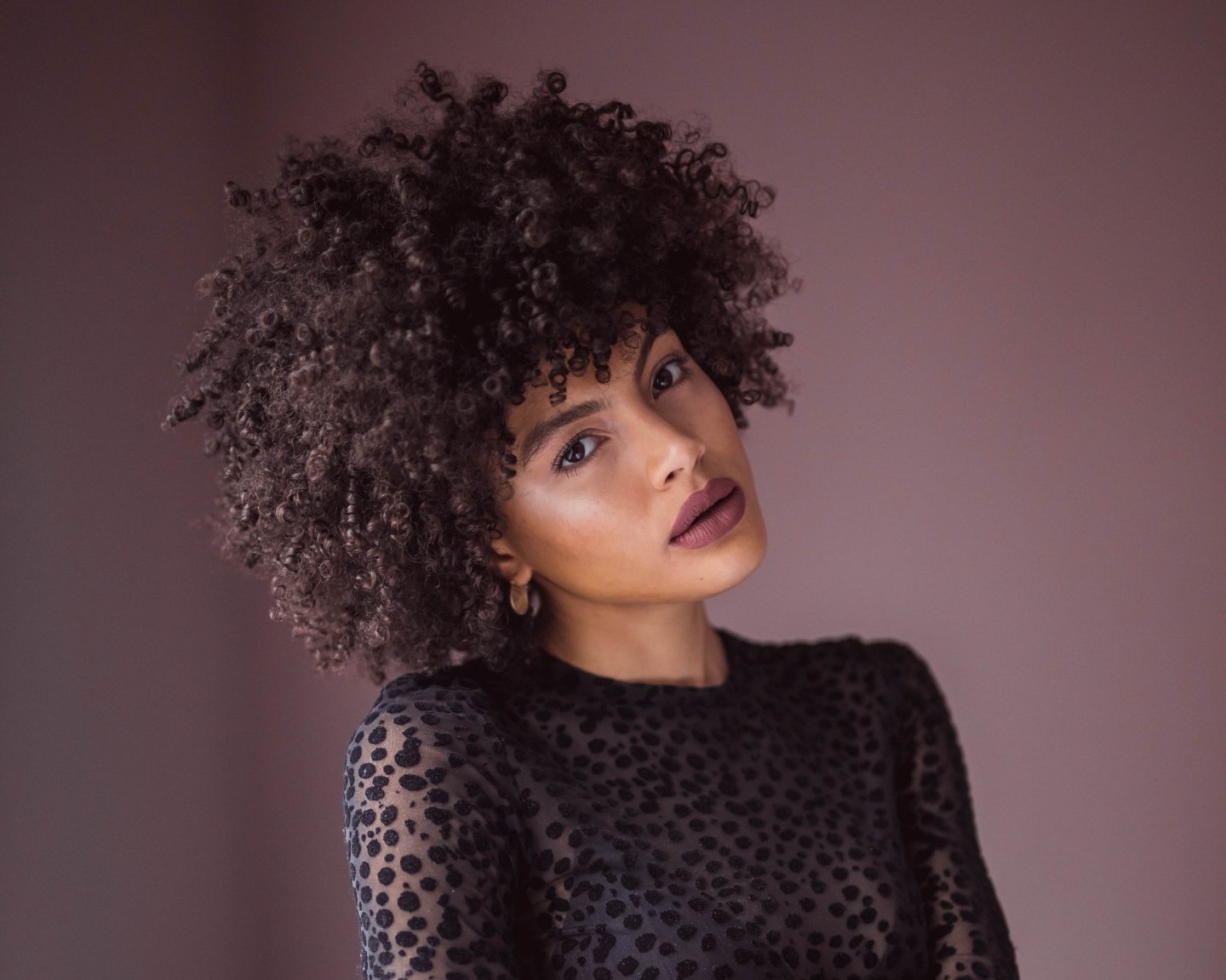 Samio self portrait photography blogger